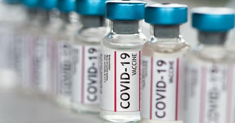 Szczepionki na COVID-19 