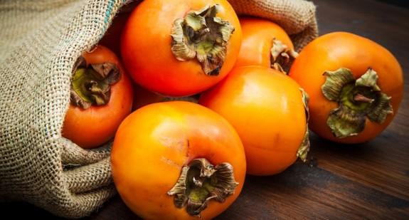 Owoc kaki – właściwości, wartości odżywcze, kalorie i zastosowanie