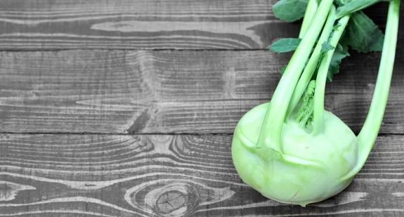 Kalarepa – kalorie, wartości odżywcze i właściwości zdrowotne. Jak jeść kalarepę?