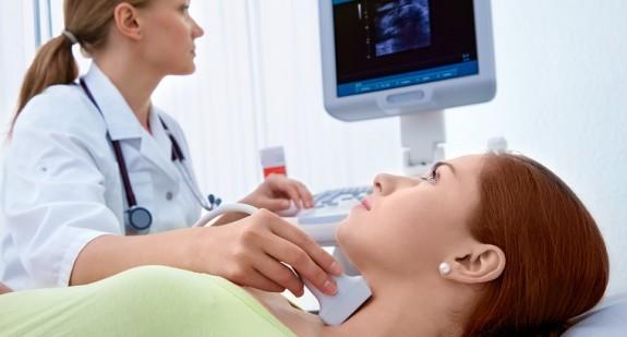 Nadczynność tarczycy w ciąży – objawy, badania i leczenie