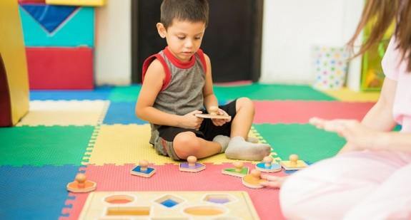 Nadwrażliwość sensoryczna u dzieci i dorosłych – objawy i leczenie
