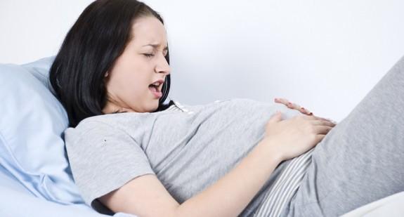Ból podbrzusza w ciąży nie musi być powodem do niepokoju
