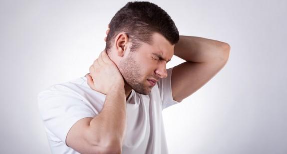 Ból szyi – przyczyny i profilaktyka bólu szyi i karku
