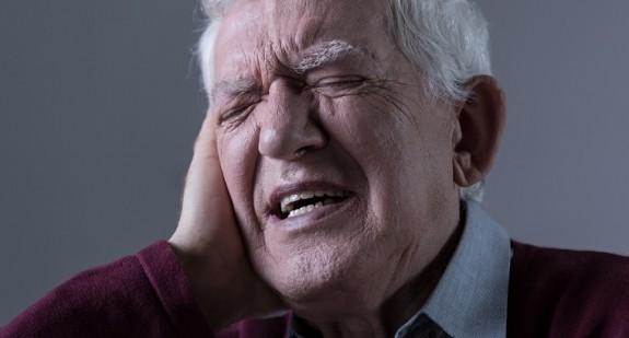 Ból ucha – przyczyny, domowe sposoby leczenia bólu ucha