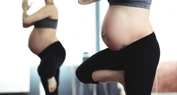 Ćwiczenia w ciąży – z pomocą przyszłej mamie