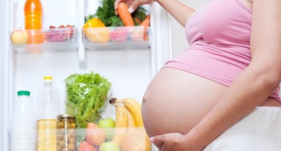 Ile można przytyć w ciąży? Jak się odżywiać i co zrobić, żeby nie przytyć za dużo?