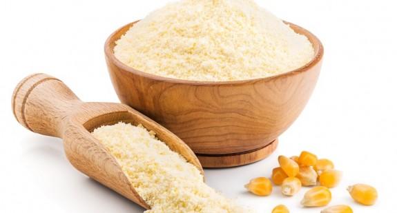 Mąka kukurydziana – jakie ma zastosowanie w kuchni? Jakie posiada właściwości?