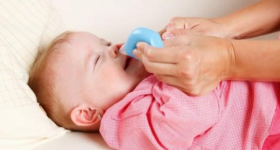 Gruszka do nosa dla dziecka – zasady stosowania