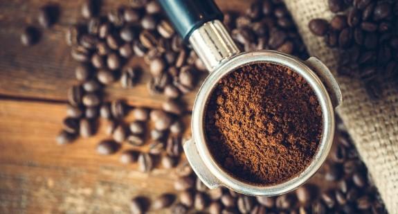 Lewatywa z kawy – co to za metoda? Czy można ją wykonywać?