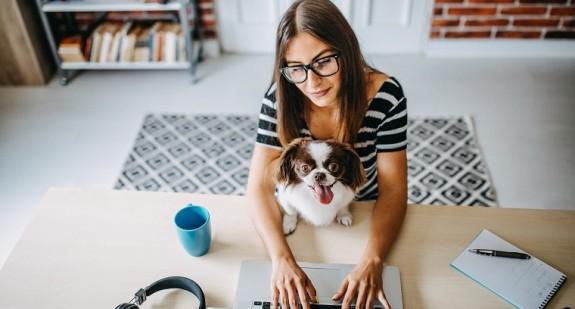 Jak podczas home office zachować zdrowie psychiczne i fizyczne?