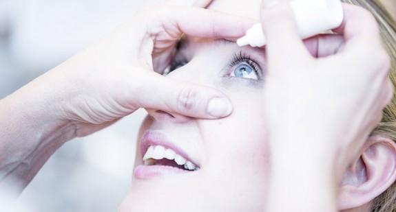 Krople do oczu bez recepty – nawilżające, na zapalenie spojówek i alergie