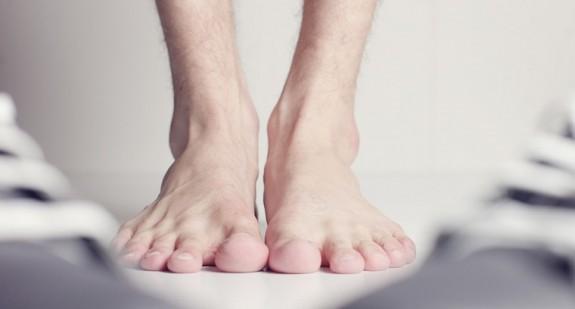 Grzybica stóp – objawy, przyczyny, leczenie