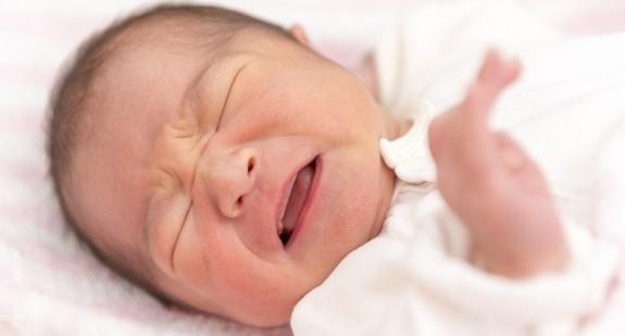 Sapka u noworodków i niemowląt – jakie są najczęstsze przyczyny?