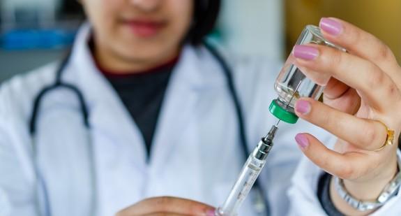 Agencja Badań Medycznych będzie pracowała nad szczepionką na COVID-19 
