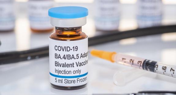 Odszkodowanie za powikłania po szczepieniu przeciw COVID-19. Kto może się o nie ubiegać?   
