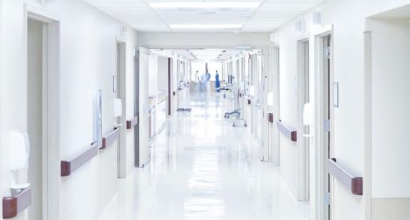 12 osób z personelu medycznego w szpitalu w Nowym Mieście ma koronawirusa 