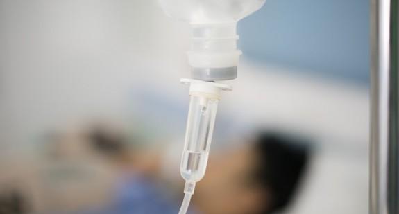 Nie żyje pielęgniarka zakażona koronawirusem SARS-CoV-2 