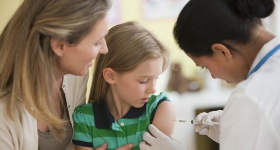 MZ i GIS rekomenduje dodatkowe szczepienia dla osób w grupie zwiększonego ryzyka