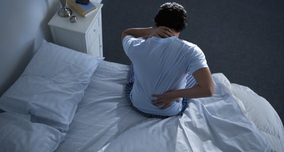70 proc. Polaków cierpi na bóle kręgosłupa – chorują coraz młodsi