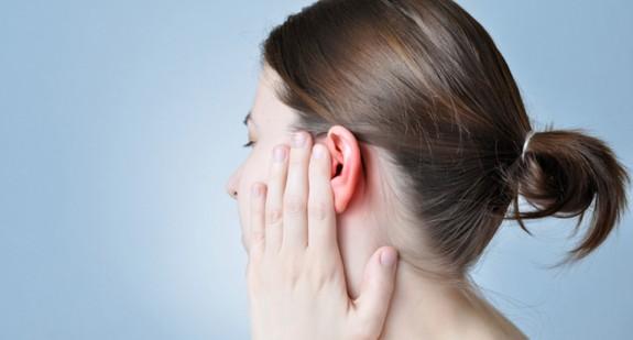 Pieczenie ucha - co oznacza? Jakie są przyczyny? 