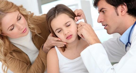 Przyczyny, objawy i leczenie wysiękowego zapalenia ucha środkowego