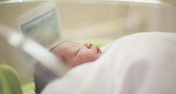 Czterodniowy noworodek zakażony koronawirusem 