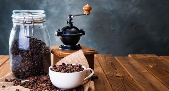 Czy picie kawy może wydłużyć życie? Zaskakujące wyniki badań hiszpańskich naukowców
